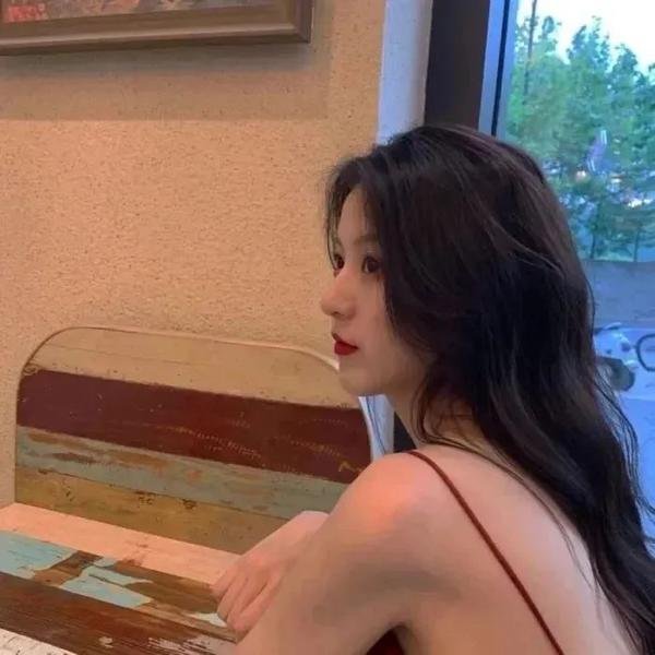 白王后